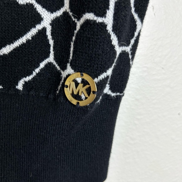 Michael Kors Black and White Patterned Sweater - Picture 4 of 4